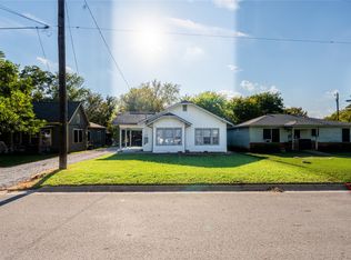 218 N Burdette Ave, Sherman, TX 75090