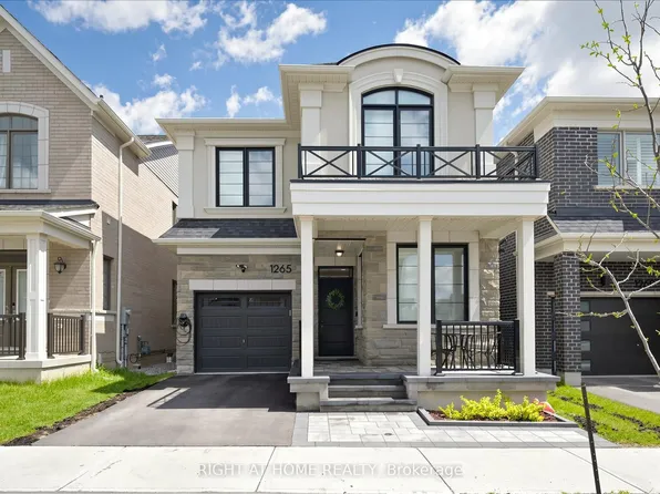 1265 Manitou Way, Milton, ON L9E 2A7