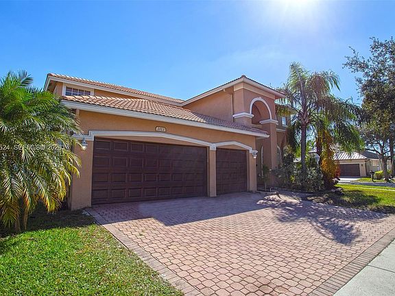 2nd image of 2023 NW 141st Ave