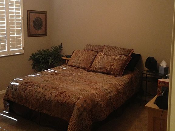 5th image of 2413 E Prescott Pl