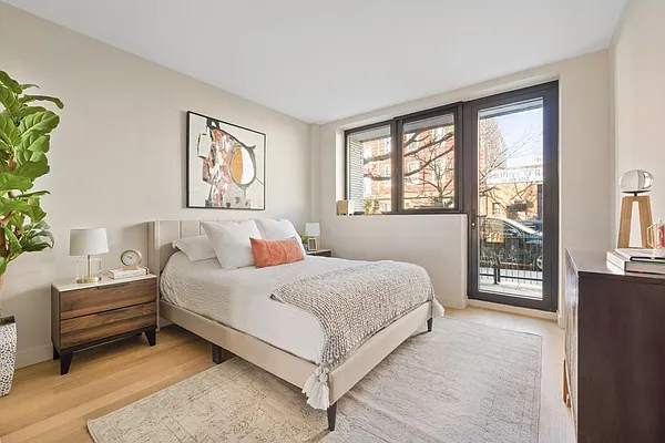 Rented by Reavis | media 12