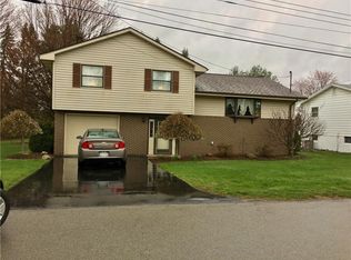 1214 Warren Ave, New Castle, PA 16101