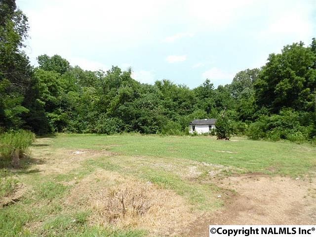 1st image of 212 E Lake Dr