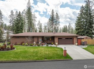 1210 E Greenleaf Dr, Spokane, WA 99208