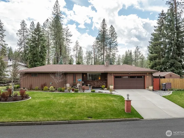 1210 E Greenleaf Dr, Spokane, WA 99208
