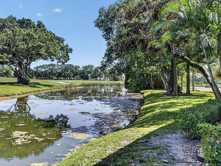 368 Brackenwood Cir — Photo 39