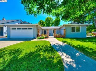 1811 Rosetree Ct, Pleasanton, CA 94566