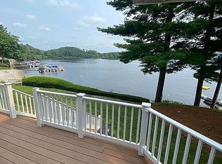 102 Beacon Park UNIT 102, Webster, MA 01570