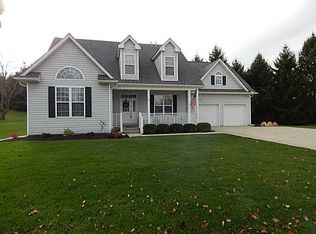 1107 Scanlon Ln, Springfield, OH 45503