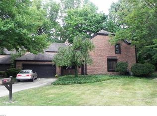 860 Brick Mill Run #8, Westlake, OH 44145