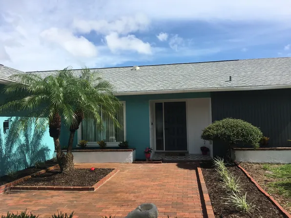 6805 18th Avenue Dr W, Bradenton, FL 34209