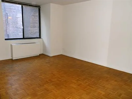 Rented by Fenwick Keats Real Estate | media 6