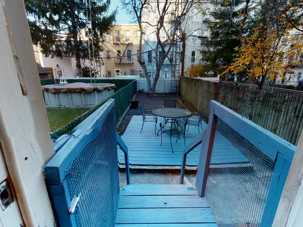 137 North 8th Street image 9 of 13