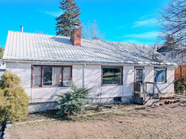 921 11th St E, Polson, MT 59860