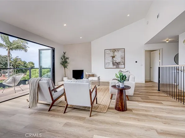 329 Calle Mayor, Redondo Beach, CA 90277