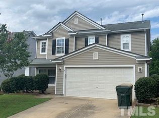 136 Georgetowne Dr, Clayton, NC 27520