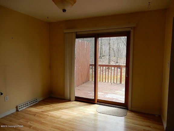 4th image of 1257 Chateau Dr