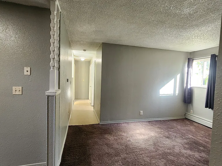 1363 Mobile St #1363 — Photo 7