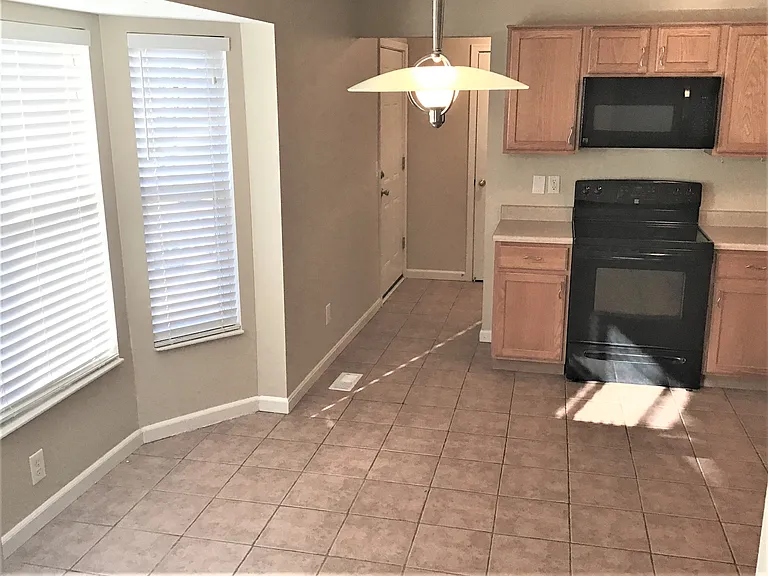 10111 Brandsteade Ct — Photo 5