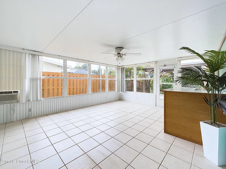 1202 Yacht Club Blvd — Photo 21