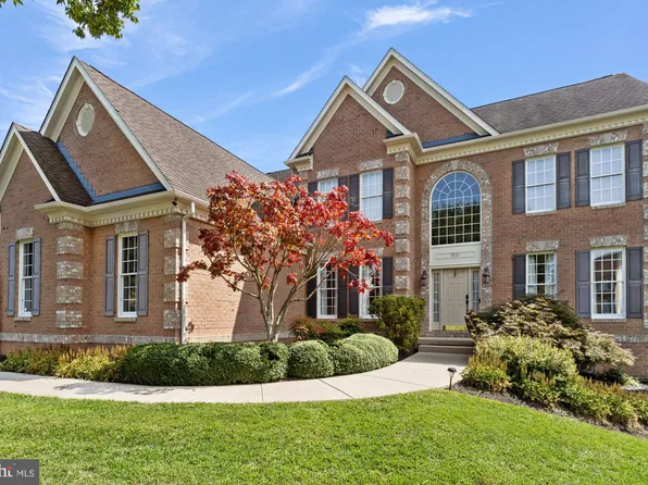 2021 Twin Lakes Dr, Jarrettsville, MD 21084