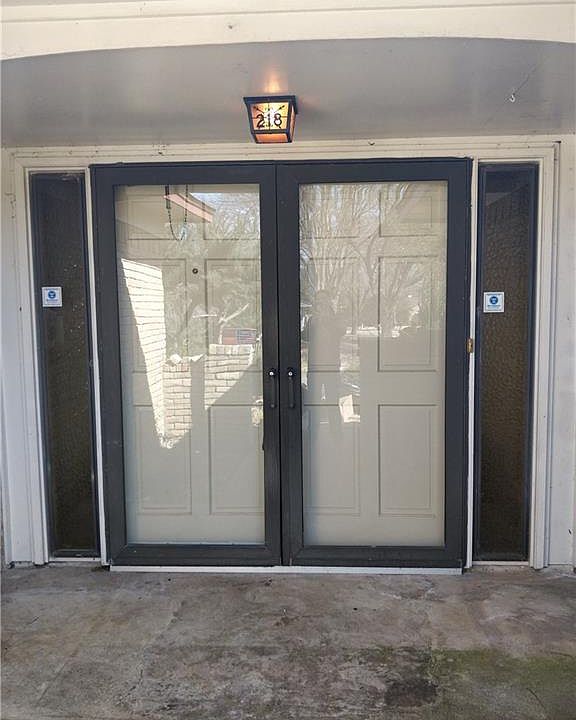 1st image of 218 Xavier Dr