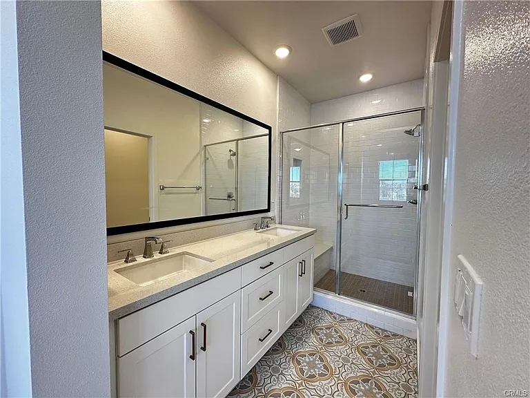 5019 Belmont Ln — Photo 6