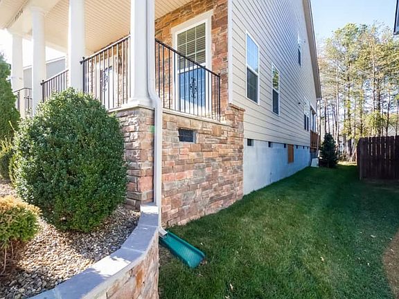 3rd image of 13116 Serenity St