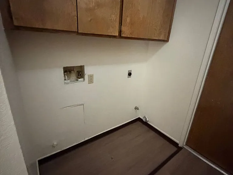 1635 E Eastbrook Ave — Photo 20
