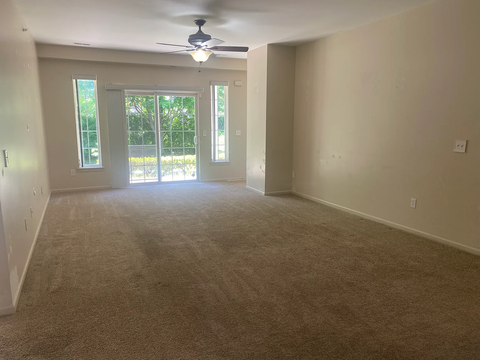 2 bed, 1498 sqft, $2,000 — Photo 3