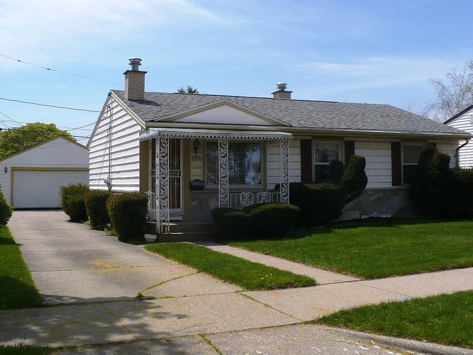 1st image of 2431 W Warnimont Ave