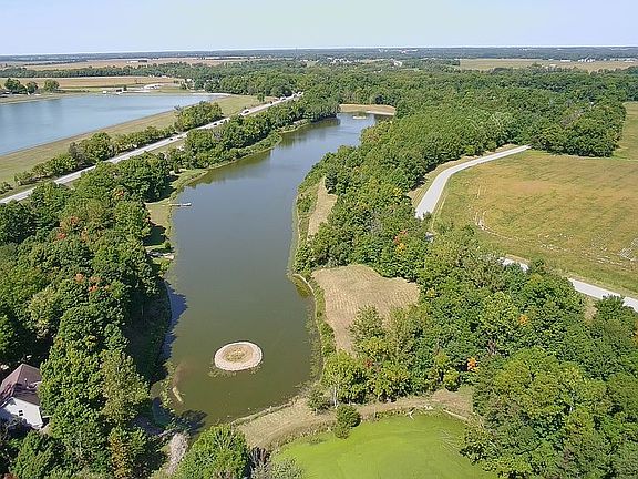 2nd image of 3188 W Interstate Highway 74 Frontage Rd