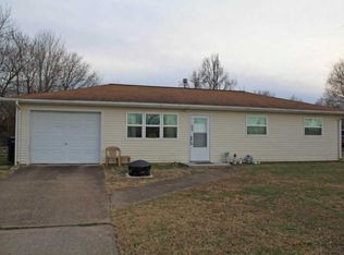 603 Chestnut St, Neosho, MO 64850