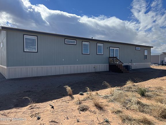 3rd image of 1337 Sahara Desert Dr