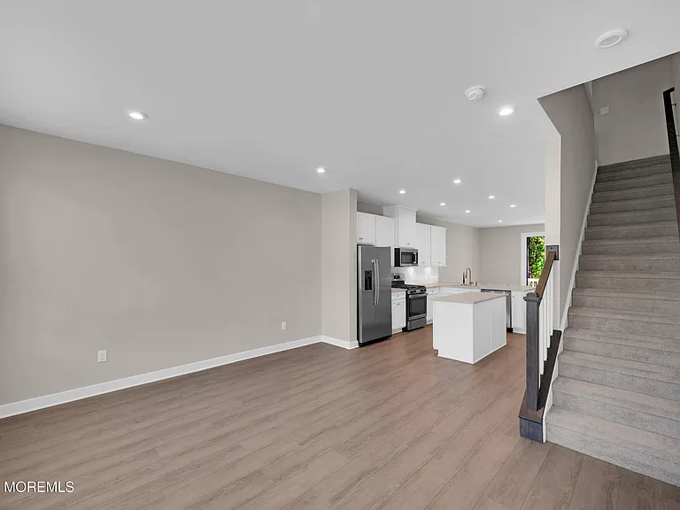 9 Halifax Rd — Photo 18