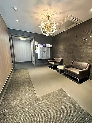 Rented by R New York | media 26