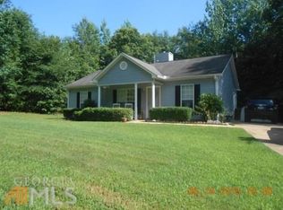 443 Hampton Green Dr, Lagrange, GA 30240