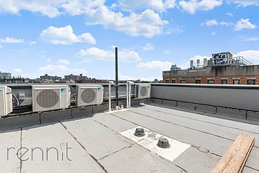 Rented by Rennit Inc.