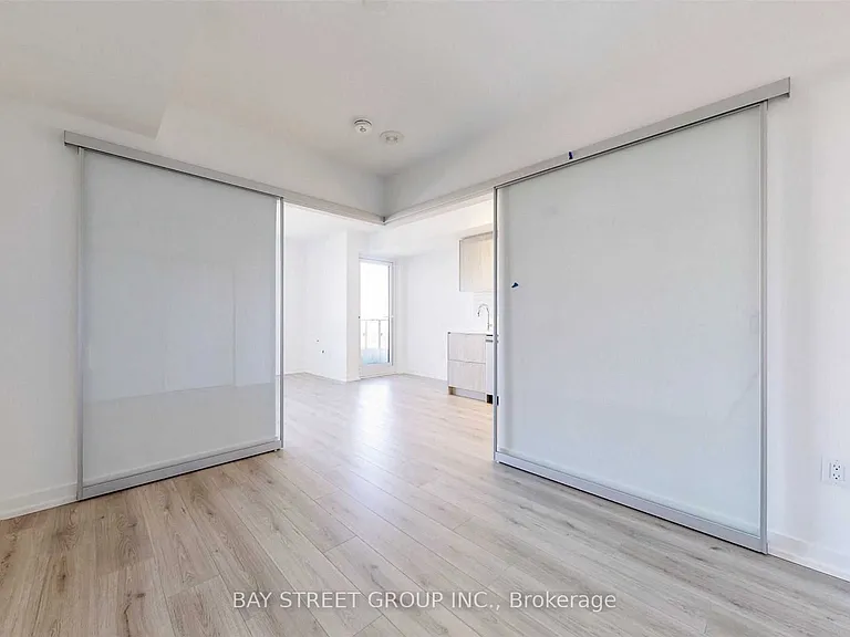 395 Bloor St E #4906 — Photo 14