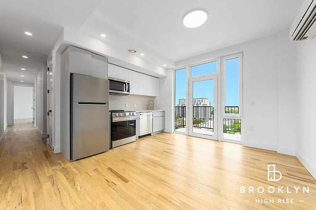 2667 Fulton Street — Photo 3