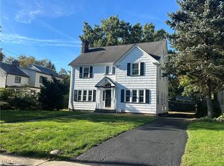 3190 Warrington Rd, Shaker Heights, OH 44120