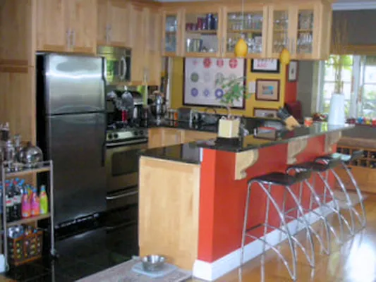 Sold by Corcoran | media 14