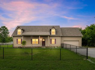 285 Peacock Ln, Shelbyville, TN 37160