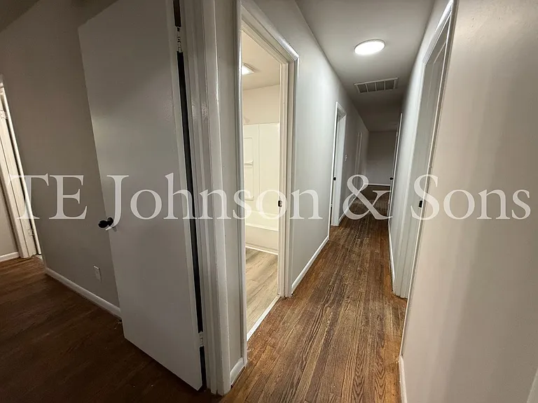 425 Cody Cir — Photo 24