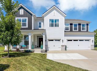 10768 Boulder Ridge Dr, Brownsburg, IN 46112