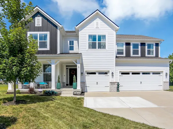 10768 Boulder Ridge Dr, Brownsburg, IN 46112