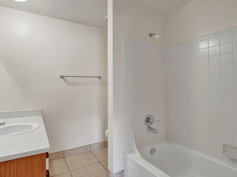 Marina Oaks LLC — Photo 19
