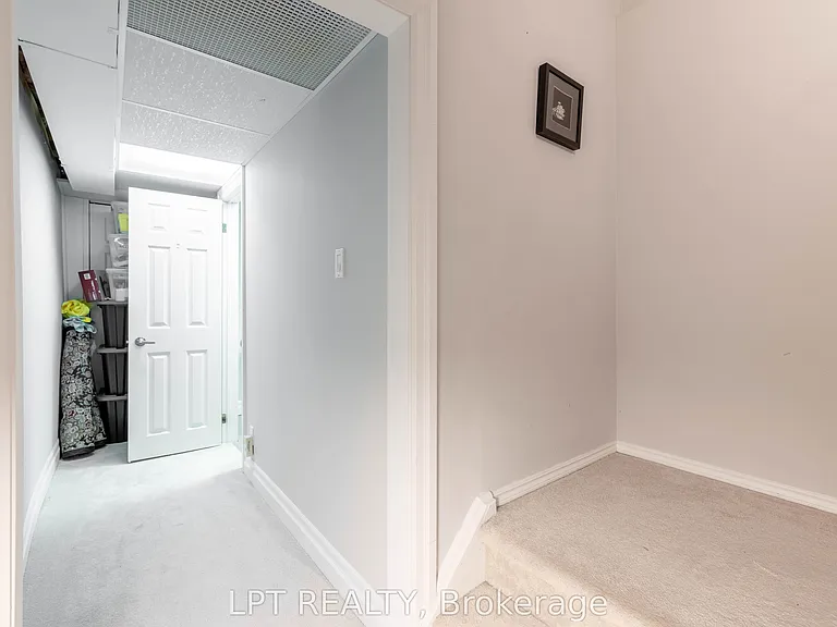 6 Odin Cres — Photo 25