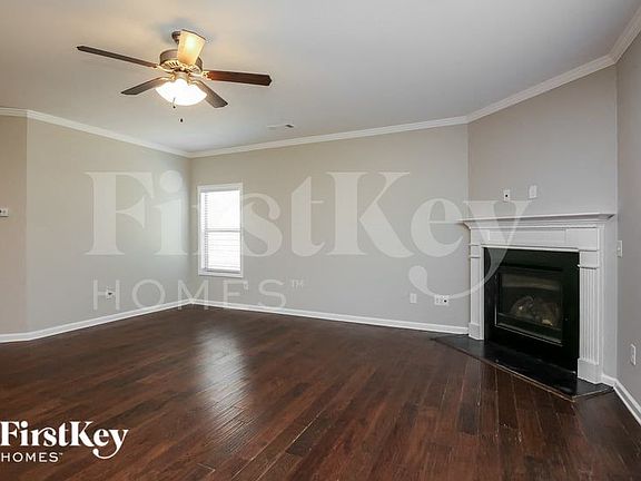 2nd image of 4586 Hidden Creek Dr