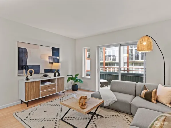 2717 Western Avenue #624, Seattle, WA 98121